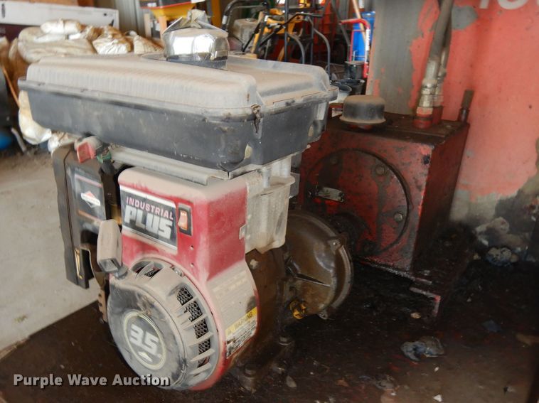 image for item KU9348 Crafco EZ Pour  melter / applicator