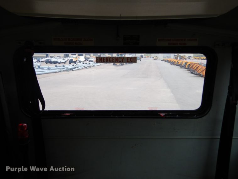 image for item KV9130 2010 Ford F650  shuttle bus