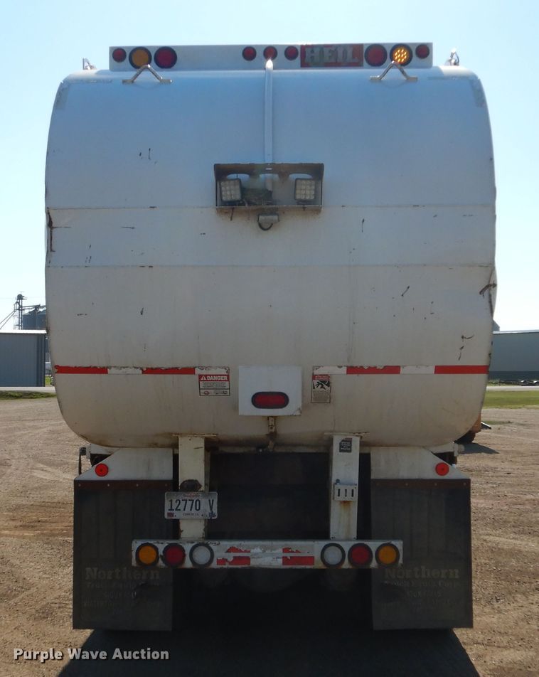 image for item KV9219 2014 Peterbilt 320  refuse truck