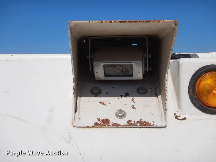 image for item KV9219 2014 Peterbilt 320  refuse truck