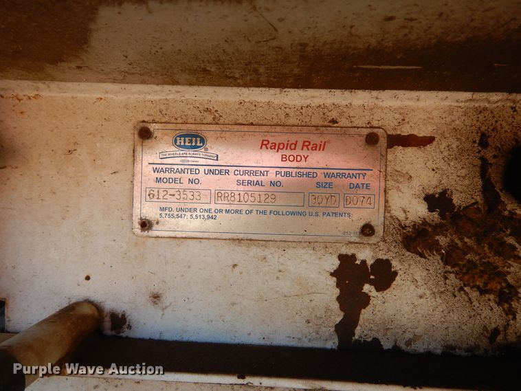 image for item KV9219 2014 Peterbilt 320  refuse truck