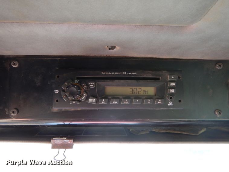 image for item KV9219 2014 Peterbilt 320  refuse truck