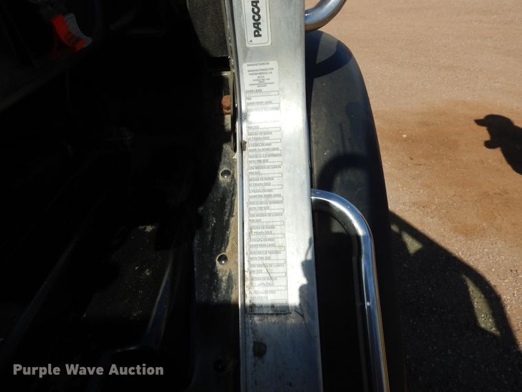 image for item KV9219 2014 Peterbilt 320  refuse truck