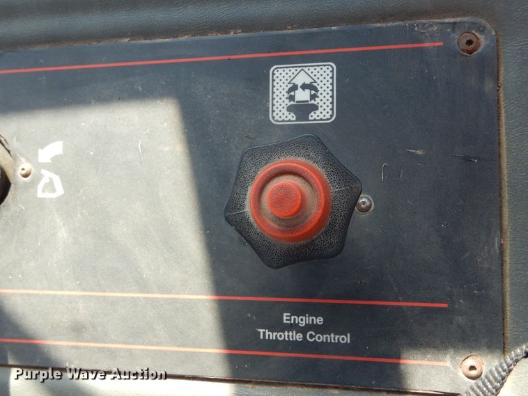 image for item KV9220 1992 Elgin Pelican Series P  sweeper