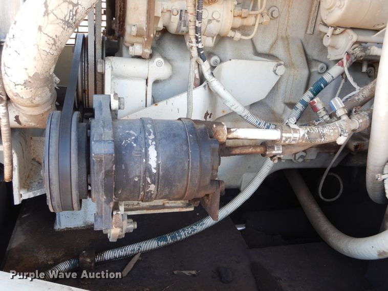 image for item KV9220 1992 Elgin Pelican Series P  sweeper