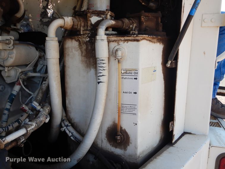 image for item KV9220 1992 Elgin Pelican Series P  sweeper