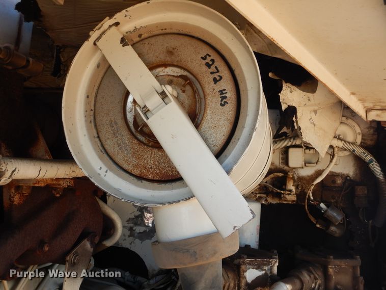 image for item KV9220 1992 Elgin Pelican Series P  sweeper