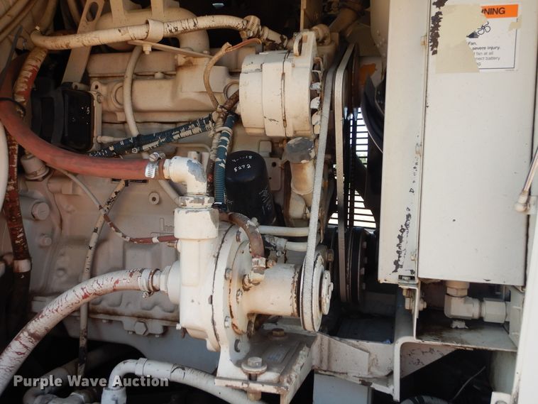 image for item KV9220 1992 Elgin Pelican Series P  sweeper