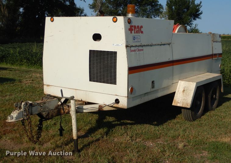 image for item KV9221 FMC Bean 3530  sewer jetter trailer