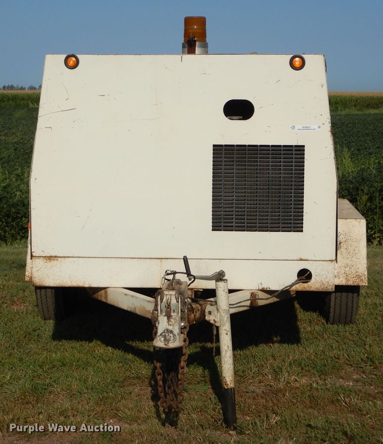 image for item KV9221 FMC Bean 3530  sewer jetter trailer