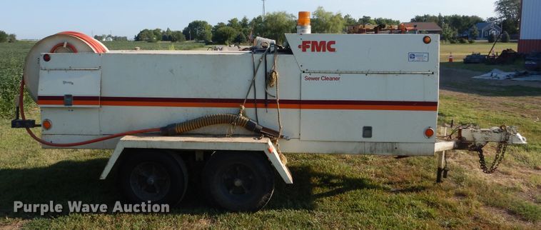 image for item KV9221 FMC Bean 3530  sewer jetter trailer
