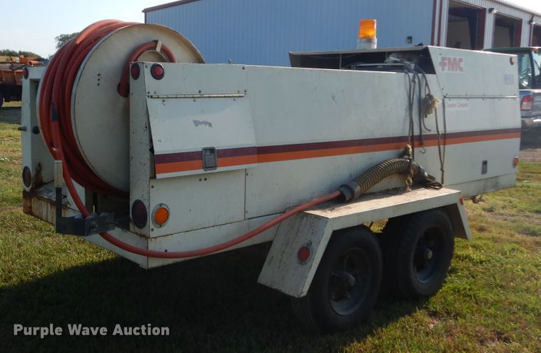 image for item KV9221 FMC Bean 3530  sewer jetter trailer