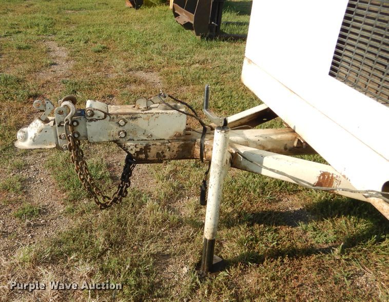 image for item KV9221 FMC Bean 3530  sewer jetter trailer