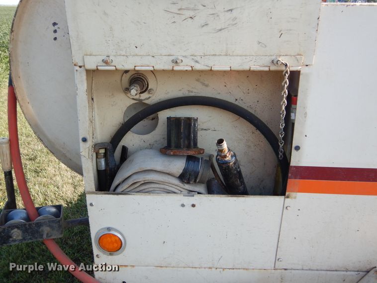 image for item KV9221 FMC Bean 3530  sewer jetter trailer