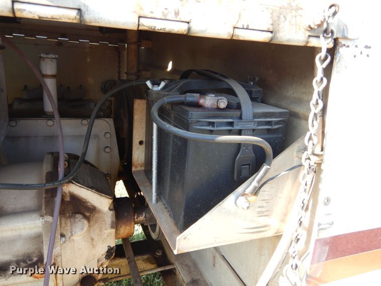 image for item KV9221 FMC Bean 3530  sewer jetter trailer