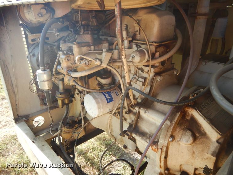 image for item KV9221 FMC Bean 3530  sewer jetter trailer