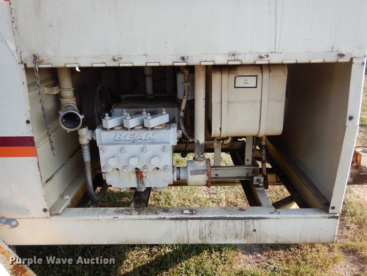 image for item KV9221 FMC Bean 3530  sewer jetter trailer