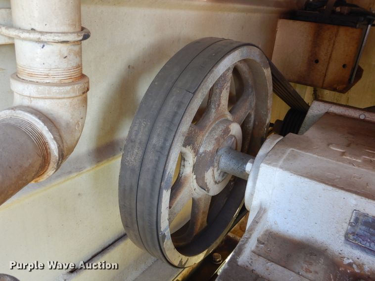 image for item KV9221 FMC Bean 3530  sewer jetter trailer