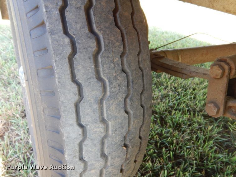 image for item KV9221 FMC Bean 3530  sewer jetter trailer