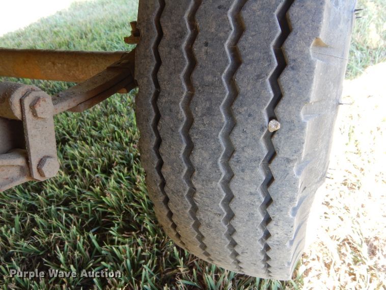 image for item KV9221 FMC Bean 3530  sewer jetter trailer