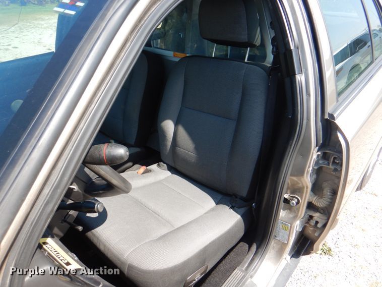 image for item KW9784 2010 Ford Crown Victoria Police Interceptor