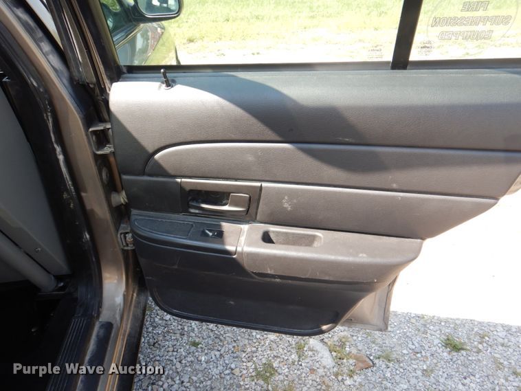 image for item KW9784 2010 Ford Crown Victoria Police Interceptor