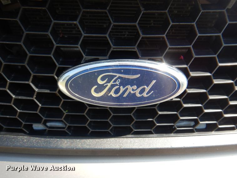 image for item KW9784 2010 Ford Crown Victoria Police Interceptor