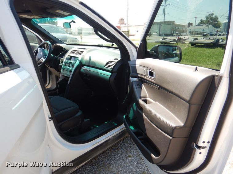 image for item KW9785 2015 Ford Explorer Police Interceptor  SUV