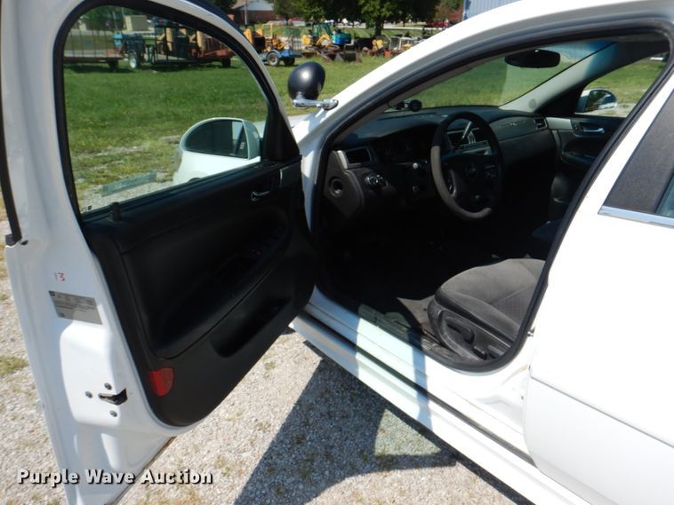 image for item KW9786 2010 Chevrolet Impala Police Cruiser