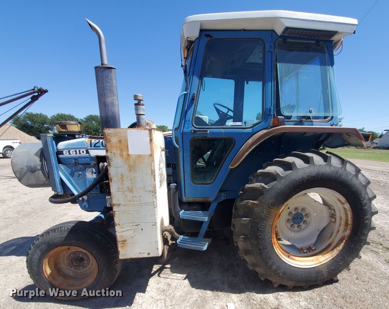 image for item KY9152 1987 Ford 6610  tractor