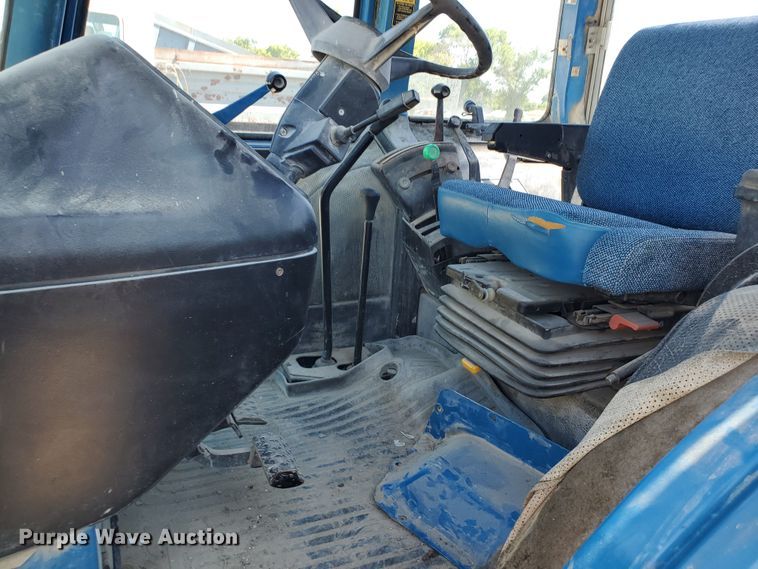 image for item KY9152 1987 Ford 6610  tractor