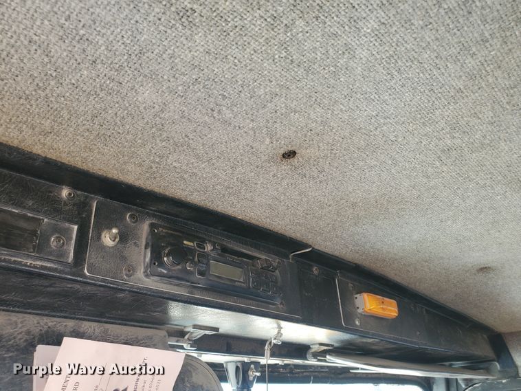 image for item KY9154 1996 Kenworth T800  semi truck