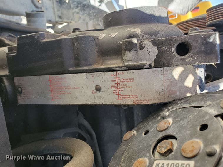 image for item KY9154 1996 Kenworth T800  semi truck