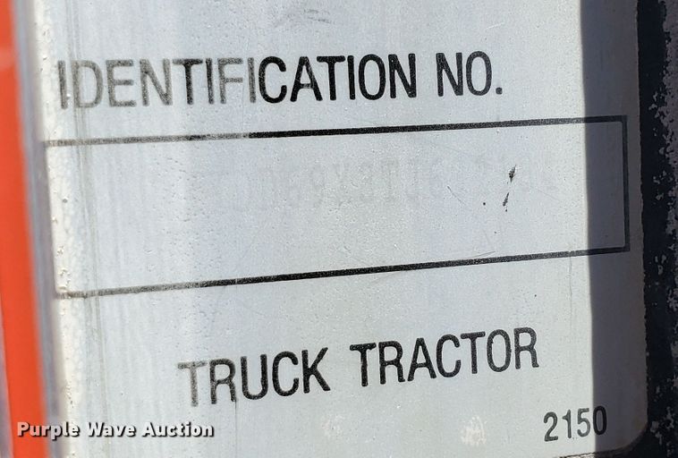 image for item KY9154 1996 Kenworth T800  semi truck