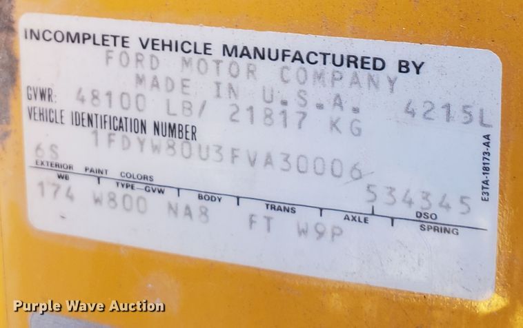 image for item KY9155 1985 Ford LN8000  dump truck