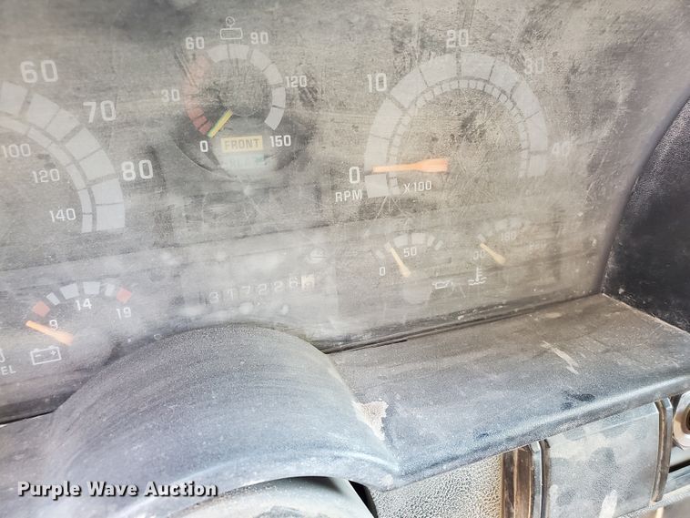 image for item KY9156 1993 Chevrolet Kodiak C6500  dump truck