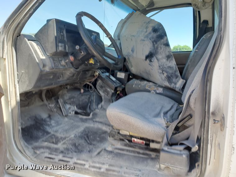 image for item KY9157 1995 Chevrolet Kodiak C6500  dump truck