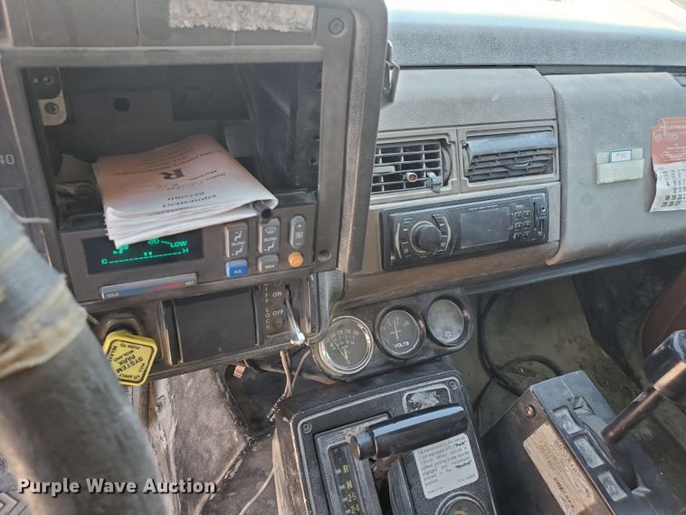 image for item KY9157 1995 Chevrolet Kodiak C6500  dump truck