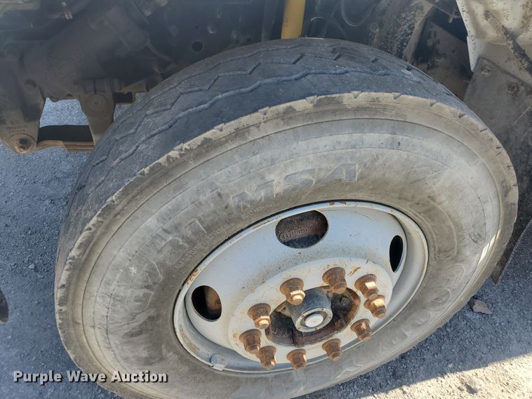 image for item KY9157 1995 Chevrolet Kodiak C6500  dump truck