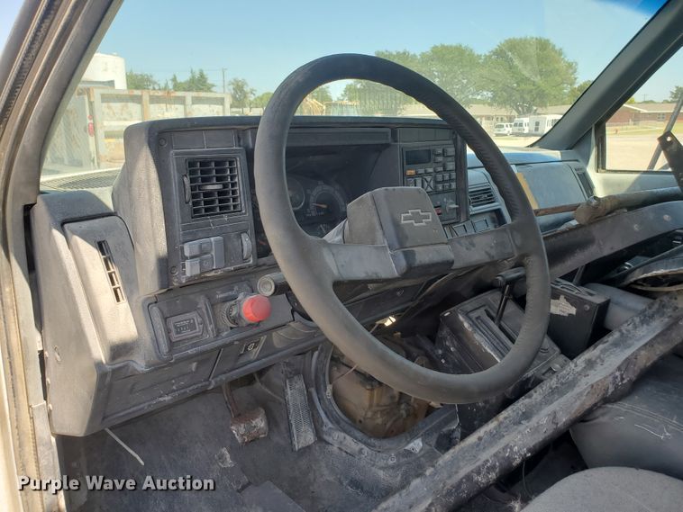 image for item KY9158 1995 Chevrolet Kodiak C6500  dump truck