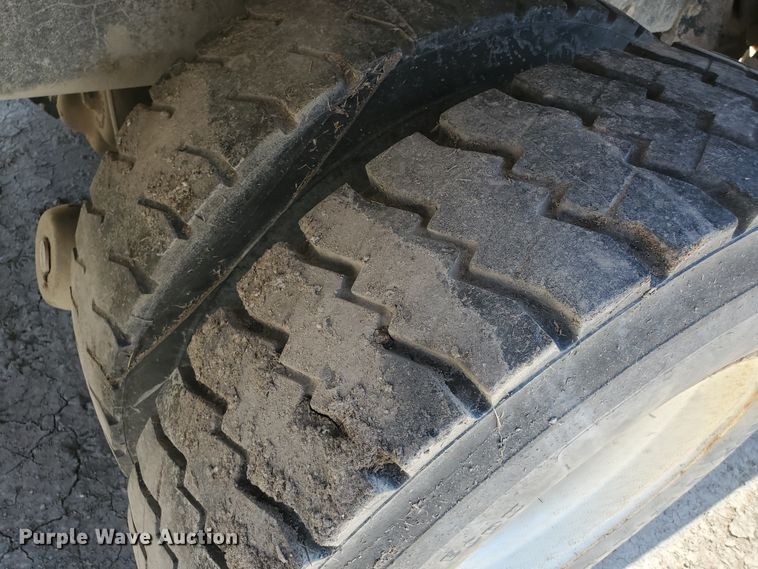 image for item KY9159 1997 International 4900  dump truck