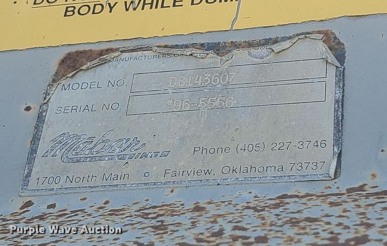 image for item KY9160 1997 International 4900  dump truck