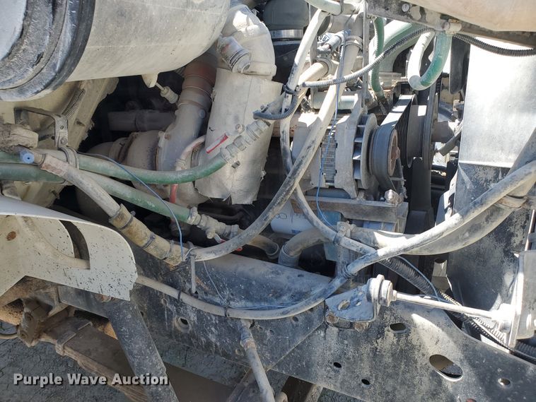 image for item KY9161 1997 International 4900  dump truck