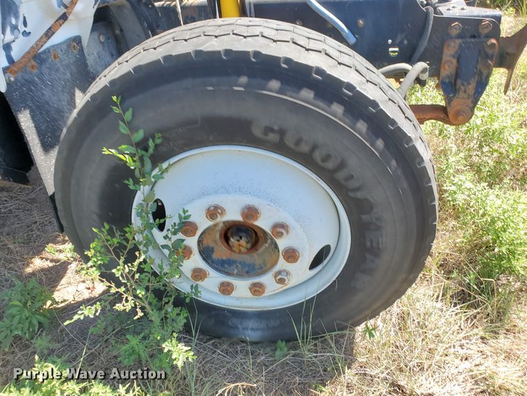 image for item KY9165 1993 Chevrolet Kodiak C6500  dump truck