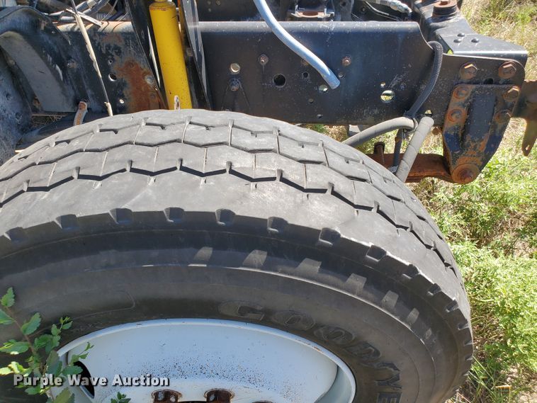 image for item KY9165 1993 Chevrolet Kodiak C6500  dump truck