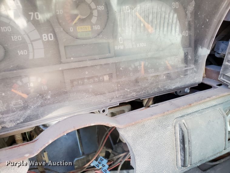 image for item KY9165 1993 Chevrolet Kodiak C6500  dump truck