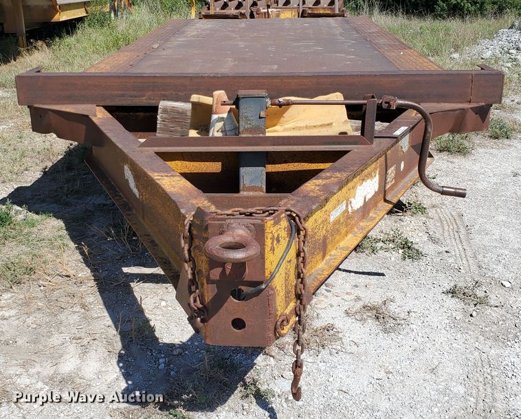 image for item KY9168 1980 Hillsboro  equipment trailer