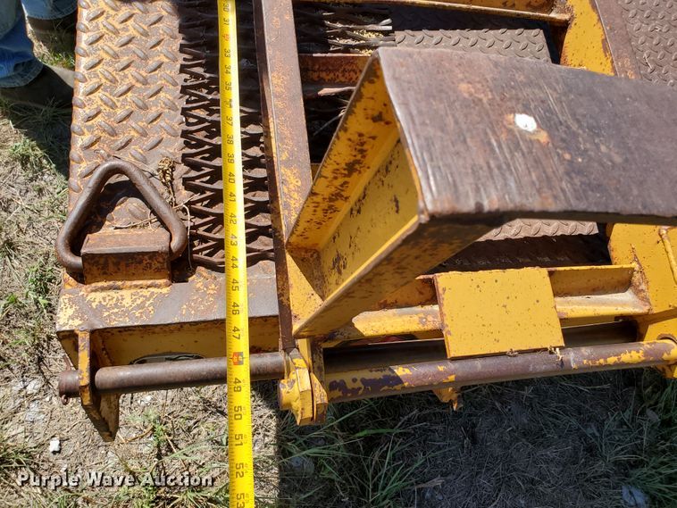 image for item KY9168 1980 Hillsboro  equipment trailer