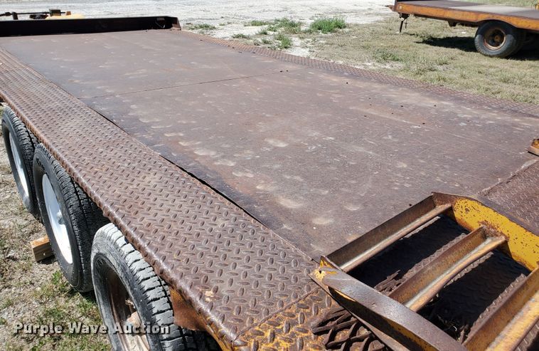 image for item KY9168 1980 Hillsboro  equipment trailer
