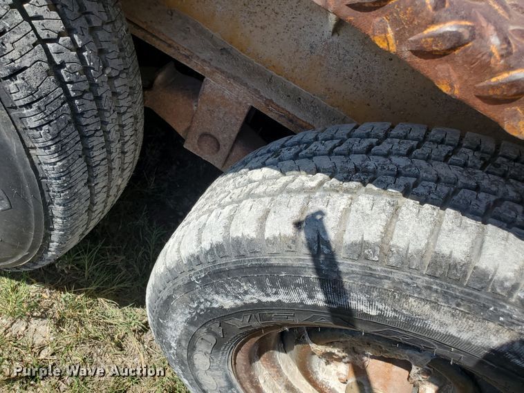 image for item KY9168 1980 Hillsboro  equipment trailer